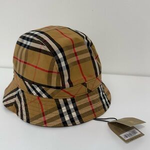 Burberry Kids Bucket Hat – Nova Check – Size Medium